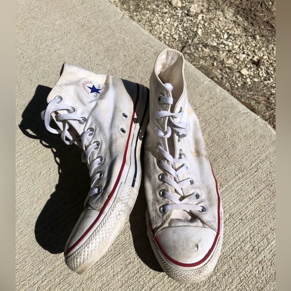Gross Chuck Taylor’s